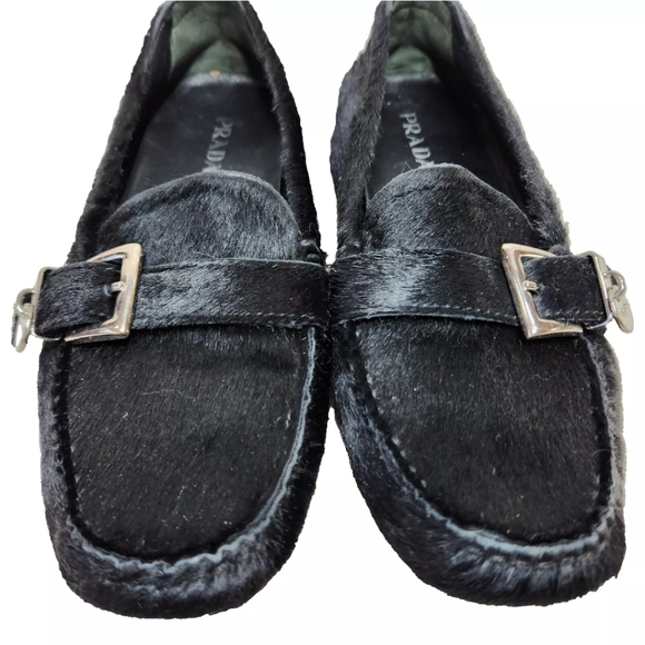 PRADA Pony Calf Hair Driving Loafers COA Sz 37/7 US Logo Charm Black Driver - Picture 6 of 16